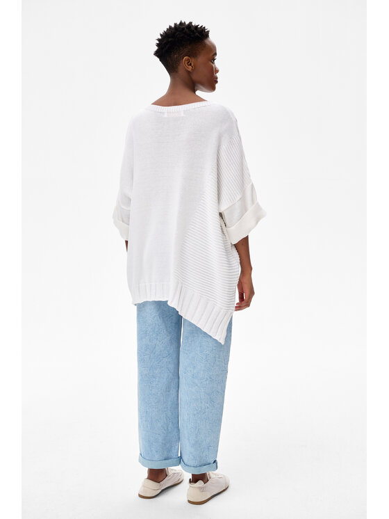 blue shadow blue shadow Sweter Blooming Écru Regular Fit