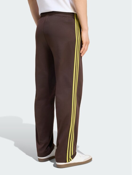 adidas adidas Spodnie materiałowe 159128 Brązowy Regular Fit