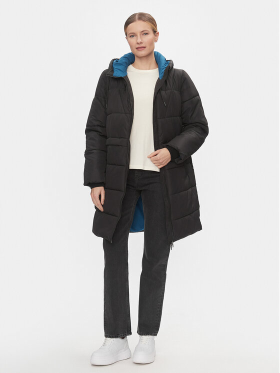 Vila Vila Зимно яке 14084969 Черен Regular Fit
