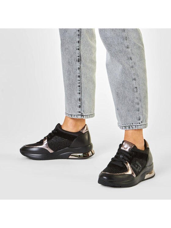 Liu Jo Liu Jo Sneakersy Karlie 12 BF0027 TX003 Čierna