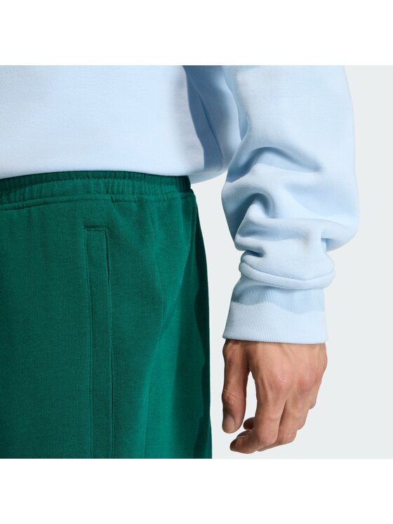 adidas adidas Szorty materiałowe 136755 Zielony Regular Fit