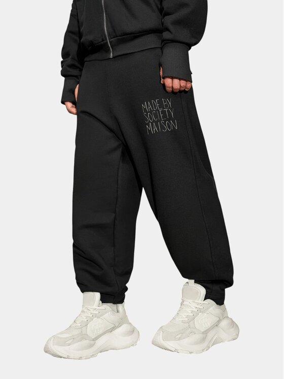 MADE BY SOCIETY MADE BY SOCIETY Spodnie materiałowe UNBOUND - P17622 Czarny Basic Fit