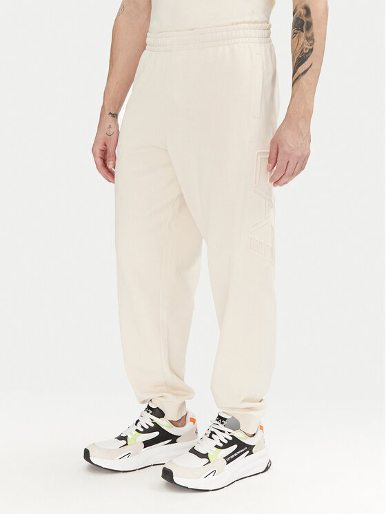 EA7 Emporio Armani Teplákové nohavice 7M000154 AF10432 U1079 Écru Regular Fit