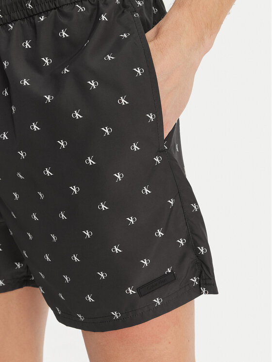 Calvin Klein Swimwear Calvin Klein Swimwear Pantaloni scurți pentru înot LV00N61027 Negru Regular Fit