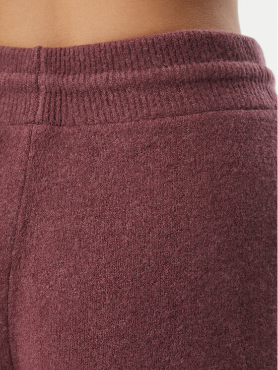adidas adidas Спортивні штани Essentials IA4436 Бордовий Loose Fit