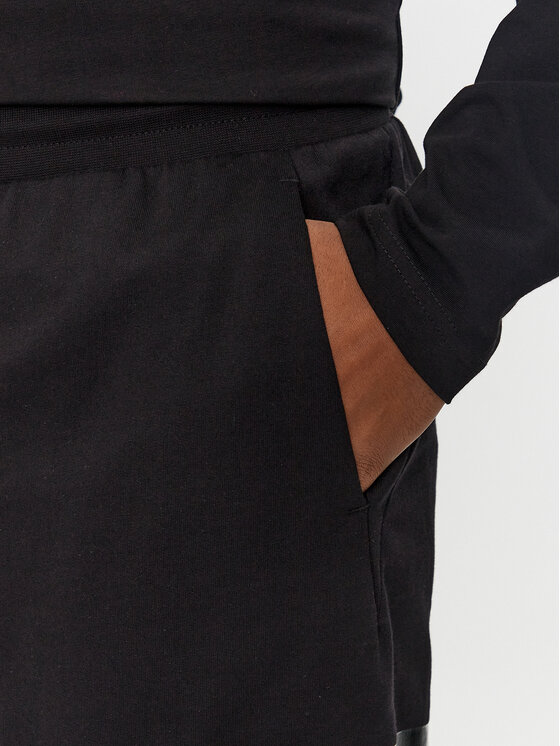 EA7 Emporio Armani EA7 Emporio Armani Pantaloncini sportivi 3DPS63 PJ05Z 1200 Nero Regular Fit