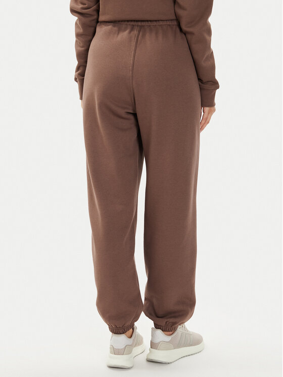 adidas adidas Pantaloni da tuta adicolor Essentials IR5974 Marrone Regular Fit