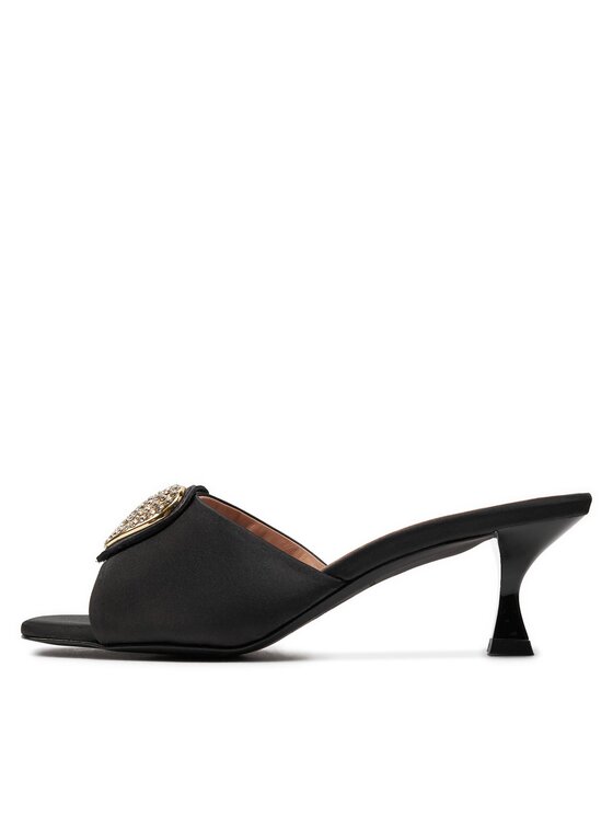 LOVE MOSCHINO LOVE MOSCHINO Klapki JA28045G0IJO0000 Czarny