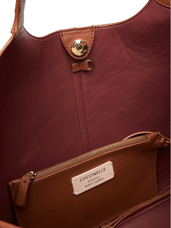 Coccinelle Coccinelle Kabelka SHA Coccinelle C-Easy E1 SHA 11 01 01 Hnědá