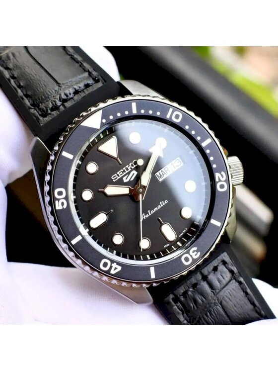 Seiko Seiko Hodinky SRPD Strieborná