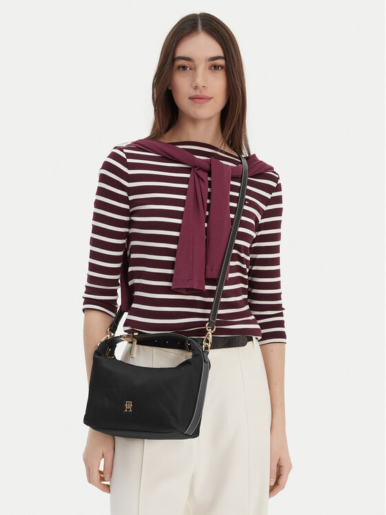 Tommy Hilfiger Tommy Hilfiger Torbica Th Go Crossover Nylon AW0AW18164 Crna