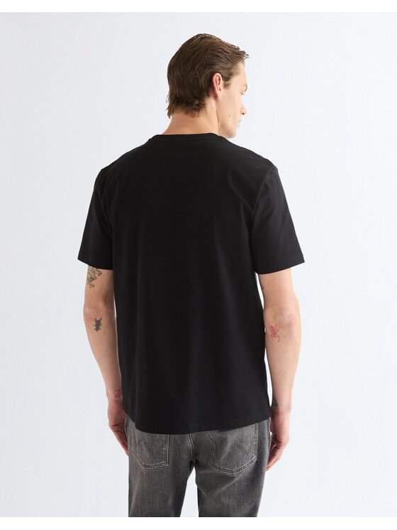Wrangler Wrangler T-Shirt SMALL GRAPHIC TEE Czarny Regular Fit