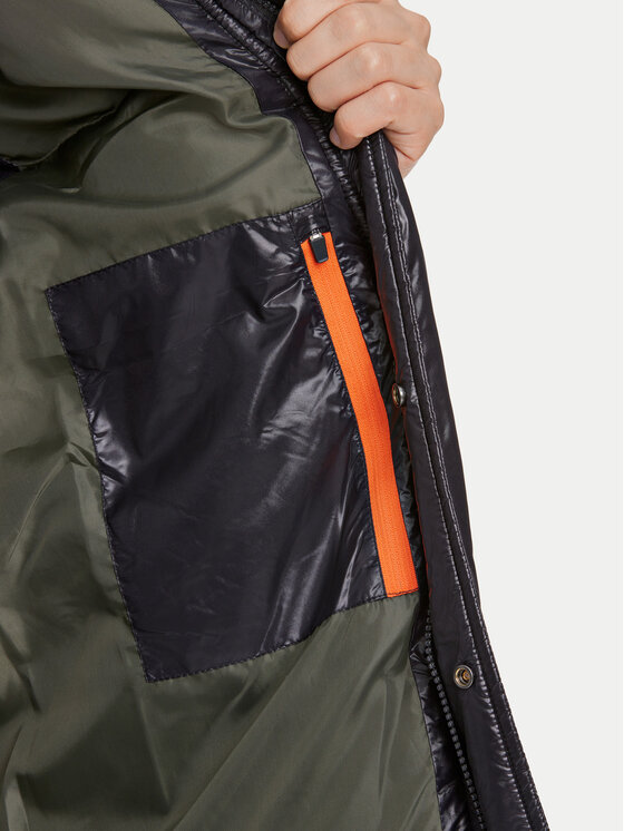 Lindbergh Lindbergh Telovnik 30-301129 Črna Relaxed Fit