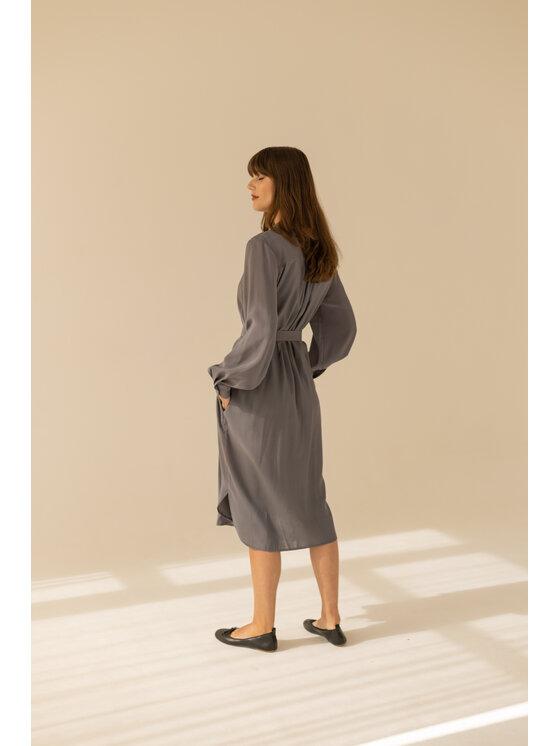 Entelier Entelier Sukienka koszulowa koszulowa midi Szary Relaxed Fit