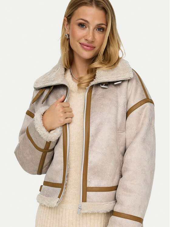 ONLY ONLY Kożuch Ylva 15322042 Beżowy Regular Fit