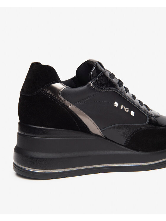 Nero Giardini Nero Giardini Sneakersy I514130D Čierna