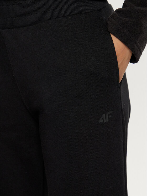 4F 4F Donji dio trenerke 4FWMM00TTROF0945 Crna Regular Fit
