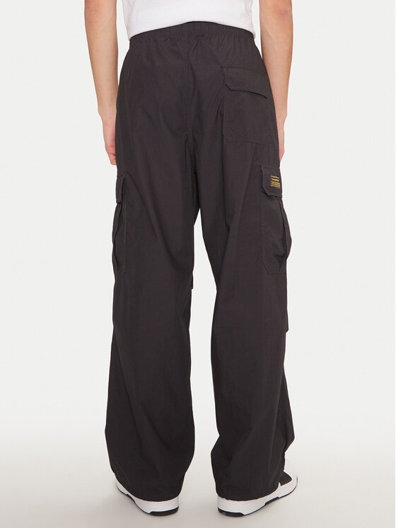 Champion Champion Spodnji del trenirke 220414 Črna Loose Fit
