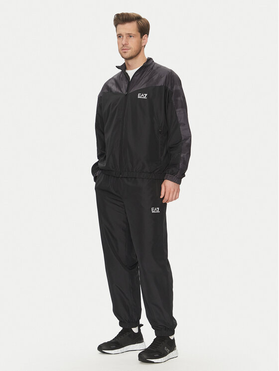 EA7 Emporio Armani EA7 Emporio Armani Tepláková souprava 7M000078 AF12948 UC001 Černá Regular Fit