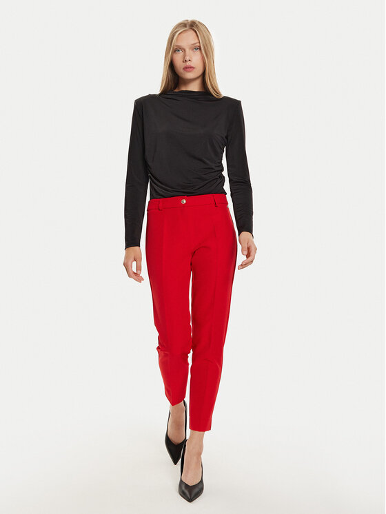 Maryley Maryley Hlače iz tkanine 24IB52Z/M19/43MA Rdeča Regular Fit