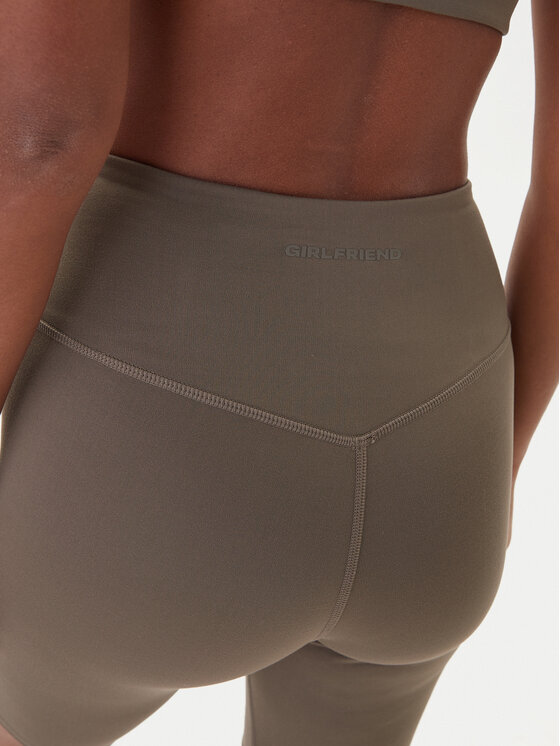 Girlfriend Collective Girlfriend Collective Sportshorts Float 4023 Beige Slim Fit