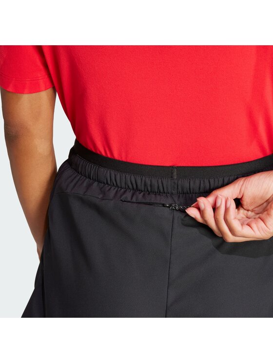 adidas adidas Szorty sportowe 144093 Czarny Regular Fit