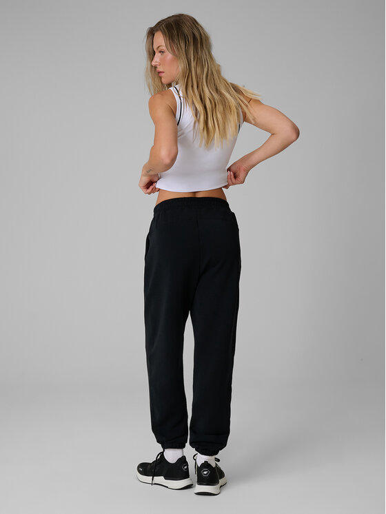 4F 4F Spodnie dresowe COSY Czarny Regular Fit