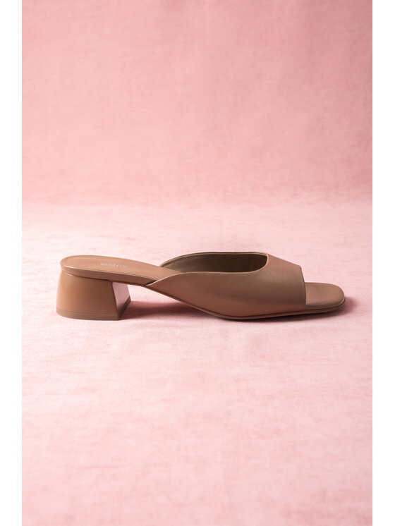 Estro Estro Παντόφλες ER00116910 Καφέ