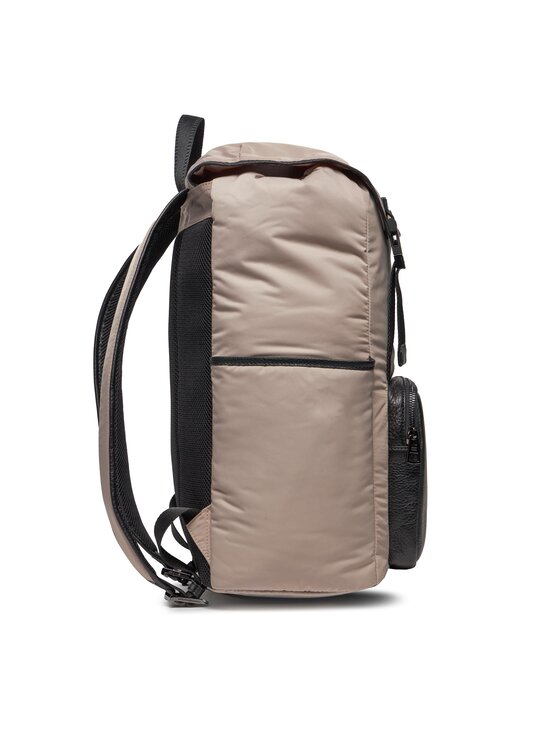 Tommy Hilfiger Tommy Hilfiger Plecak Th Lux Nylon Flap Backpack AM0AM11817 Beżowy