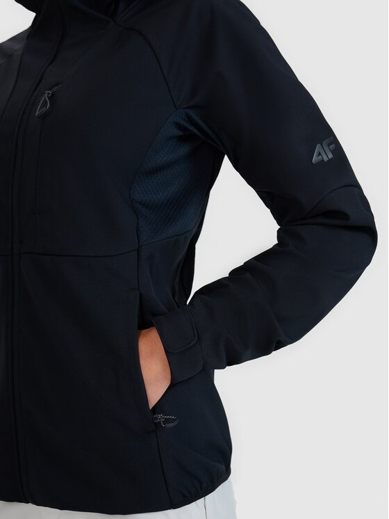 4F 4F Softshellová bunda 4FWSS25TSOFF315-20S Čierna Slim Fit