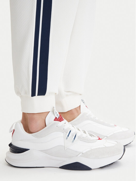 Guess Guess Спортивні штани Z6GB11 K3202 Білий Regular Fit