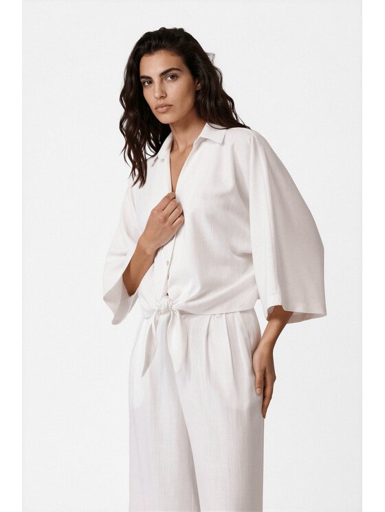LE POSSÉ LE POSSÉ Pantaloni di tessuto SP Bianco Regular Fit