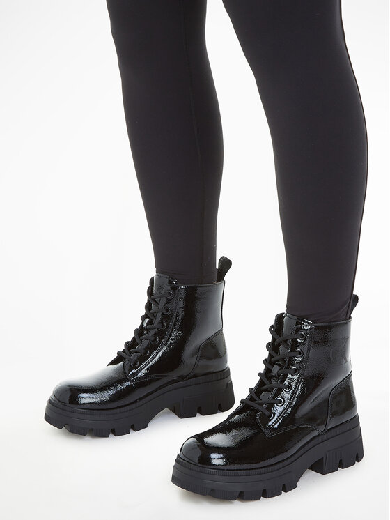 Calvin Klein Jeans Calvin Klein Jeans Pohodni čevlji Chunky Combat Laceup Boot Wn YW0YW01265 Črna