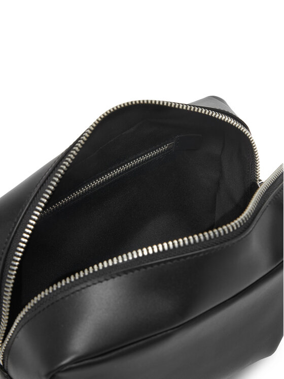 Calvin Klein Calvin Klein Косметичка Plaque Dopp Kit LV04D1132G Чорний