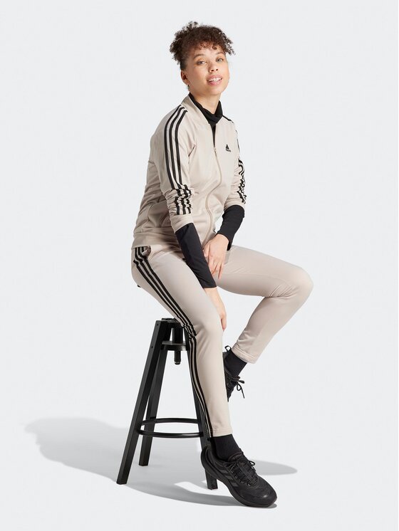 Adidas top con tacco