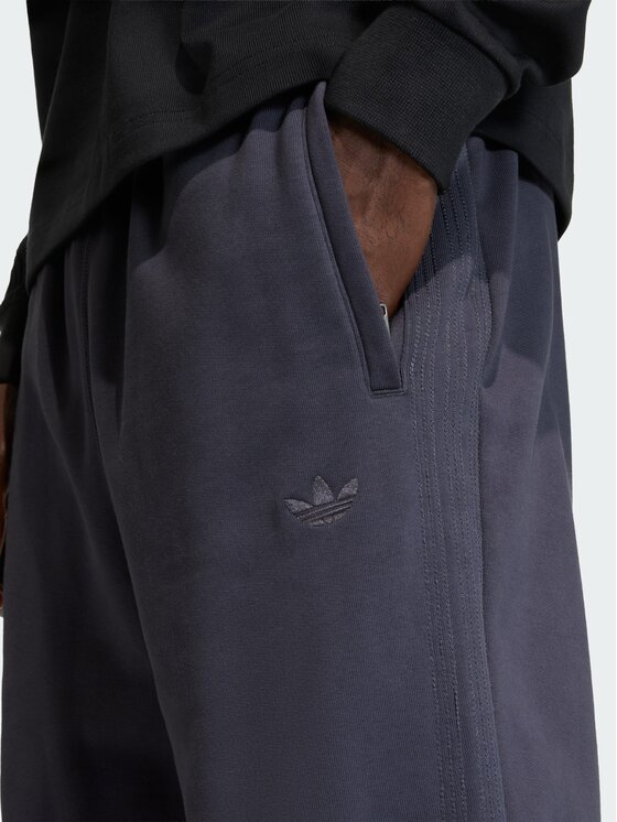 adidas adidas Spodnie materiałowe 142529 Szary Loose Fit
