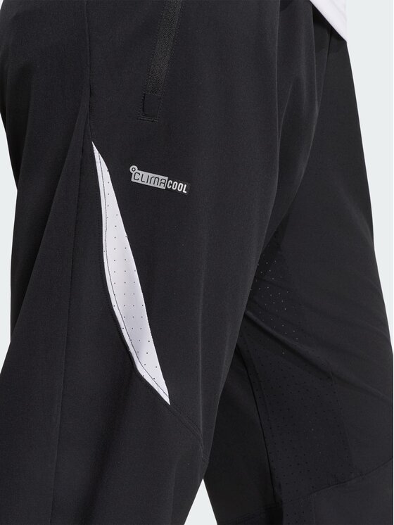 adidas adidas Spodnie dresowe 159473 Czarny Regular Fit