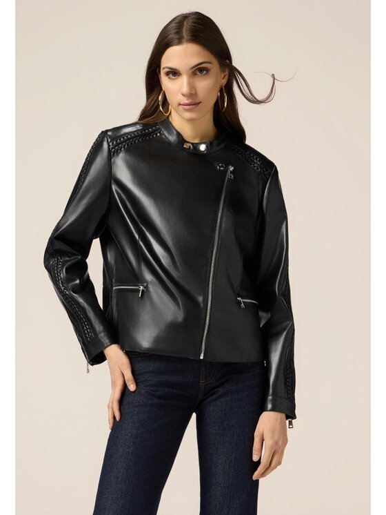 Oltre Oltre Giacca in similpelle R351R002153N033 Nero A-Line Fit