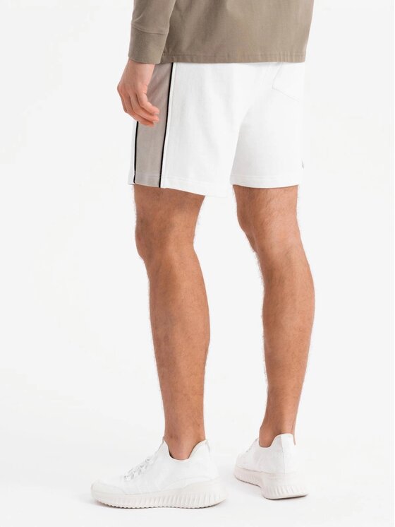 Ombre Ombre Szorty materiałowe OM-SRSK-0182 Biały Regular Fit