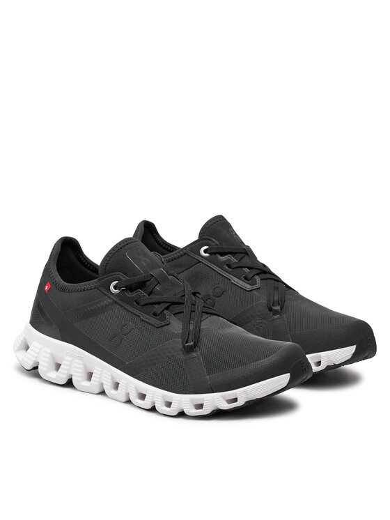 On On Buty do biegania Cloud X 3 Ad 3WD30300299 Czarny