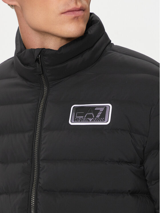 EA7 Emporio Armani EA7 Emporio Armani Vatovaná bunda 6DPB14 PNHAZ 1200 Černá Regular Fit