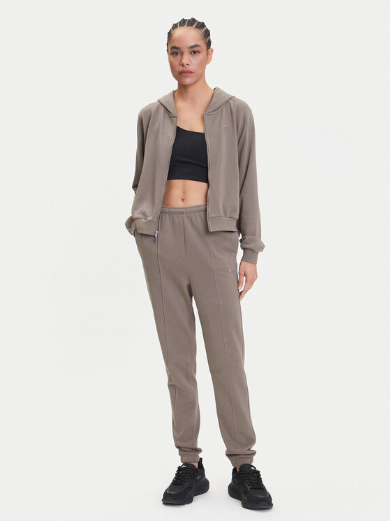 Nike Nike Spodnie dresowe Chill Terry FN2434 Brązowy Regular Fit