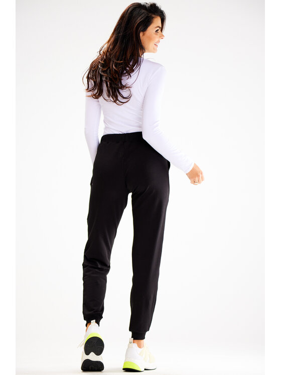 Awama Awama Spodnie damskie A608 Czarny Basic Fit