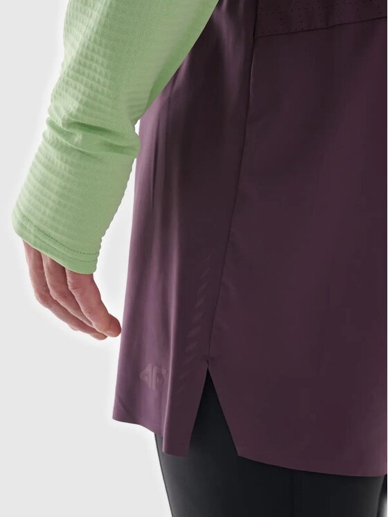 4F 4F Pantaloncini sportivi 4FWAW24TFSHM633-50S Viola Regular Fit