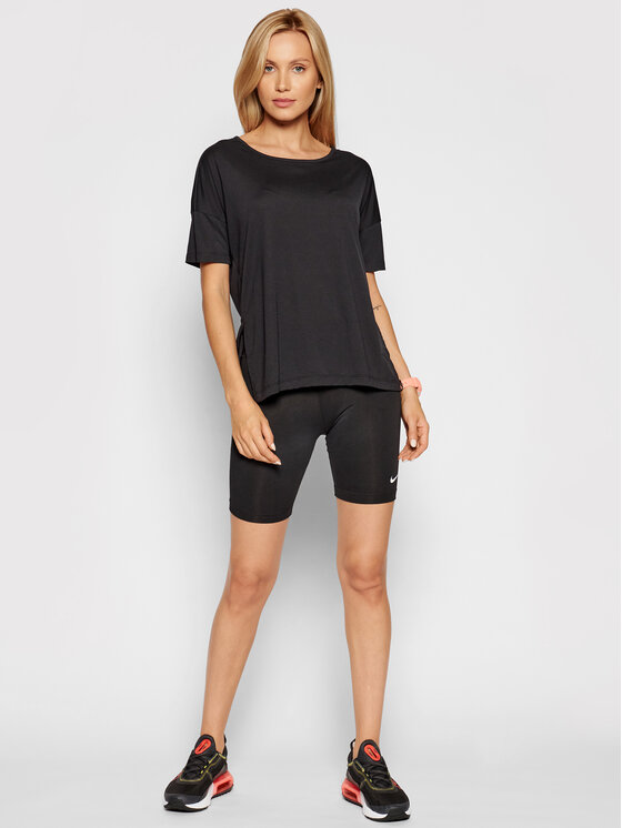 Nike T-Shirt Yoga CJ9326 Černá Regular Fit