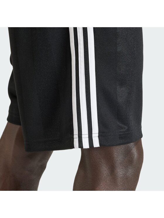 adidas adidas Szorty materiałowe 159302 Czarny Regular Fit