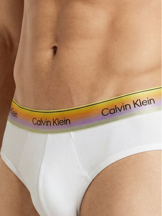 Calvin Klein Underwear Calvin Klein Underwear Slipy LV00NB4589 Biały