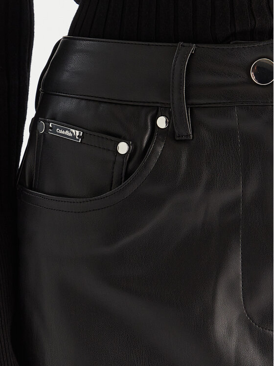 Calvin Klein Jeans Calvin Klein Jeans Fustă din imitație de piele LV044D622G Negru Regular Fit