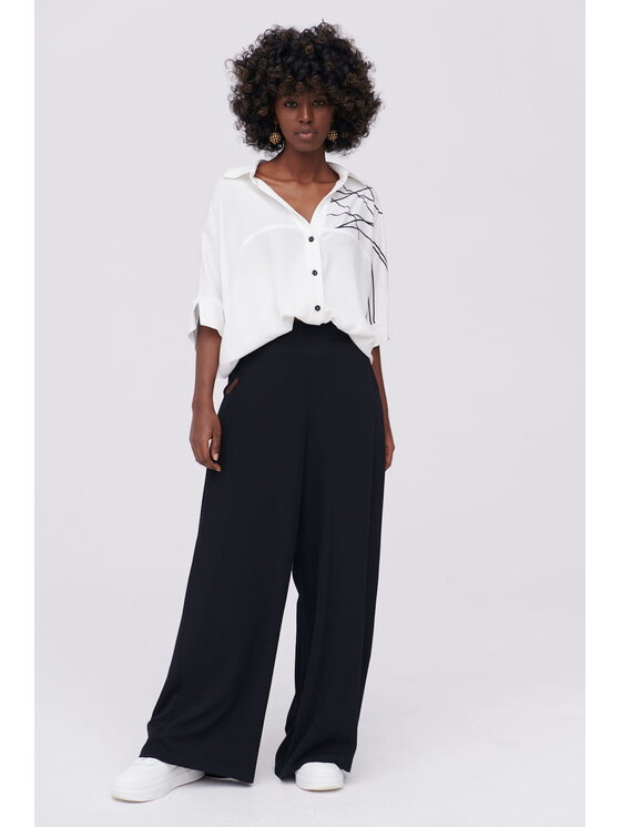 blue shadow blue shadow Spodnie damskie Queen Czarny Standard Fit