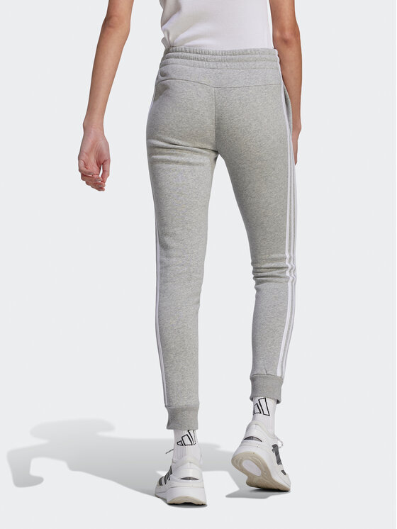 adidas adidas Jogginghose Essentials 3-Stripes IL3282 Grau Slim Fit